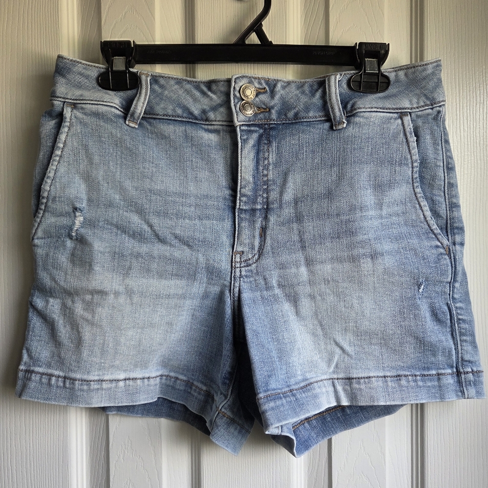 Studio Blue Light Denim Shorts